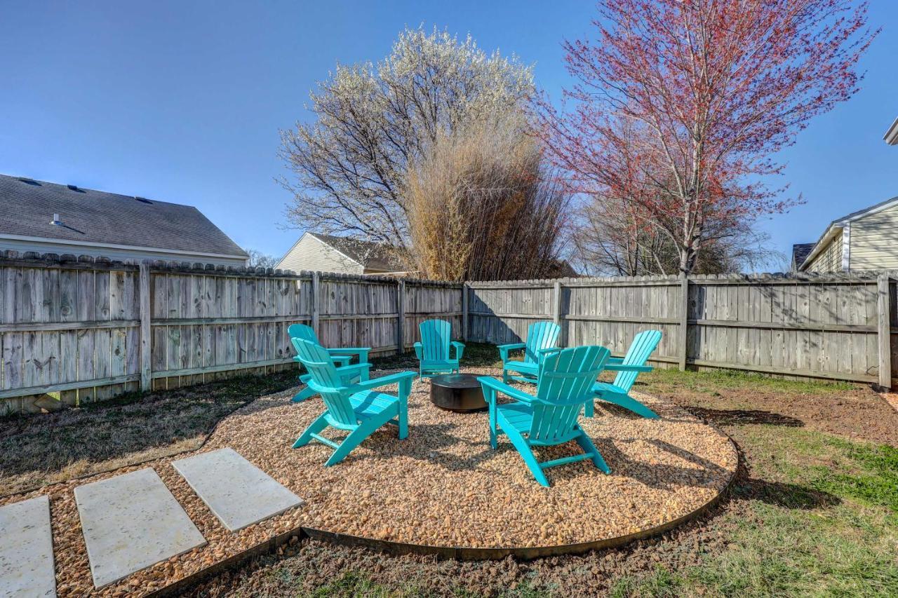 Chic Bentonville Home With Patio And Fire Pit! Екстериор снимка
